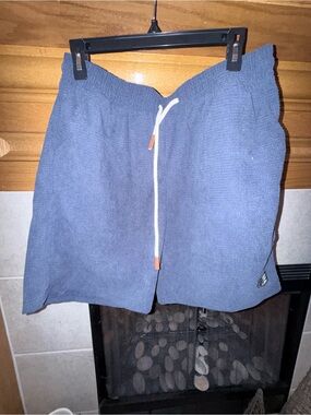 NATHAN | ELEGANT EASY-FIT SHORTS - Harper & Wells size Large